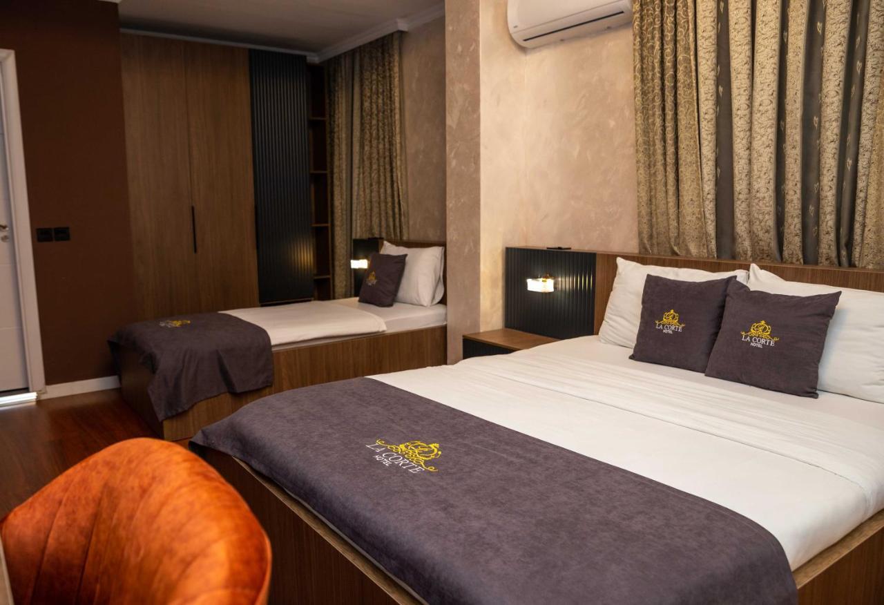 Hotel Lacorte Prishtina Priştine Dış mekan fotoğraf